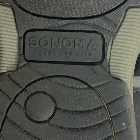 SONOMA | Size Kids Boys 12 | Gallop Black/Gray Flexible Fisherman Sandals - Picture 8 of 9